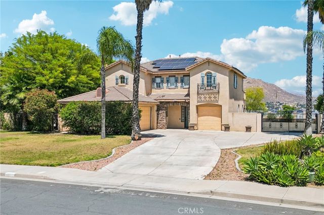 6050 Cannich, Riverside, CA 92507