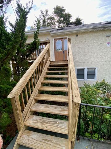 49 Croton Point Avenue C, Croton-on-hudson, NY 10520