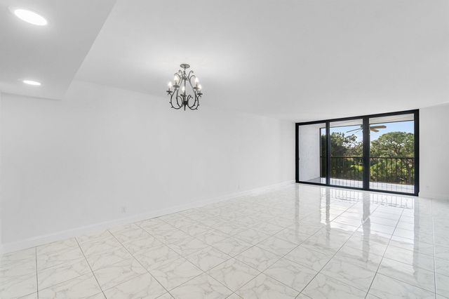 6562 Boca Del Mar Drive 527, Boca Raton, FL 33433