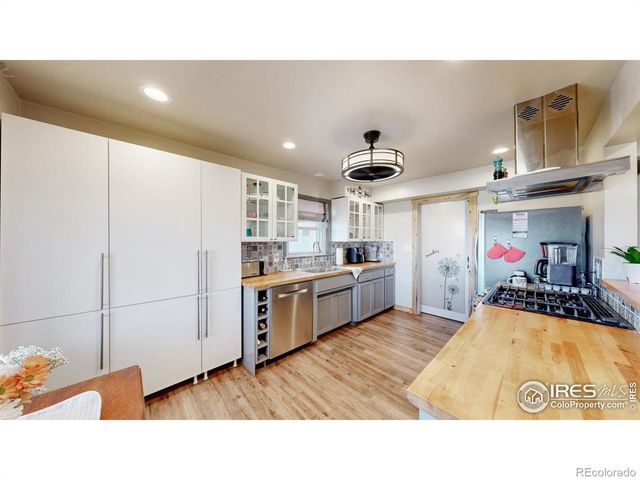 1120 W Eisenhower Boulevard, Loveland, CO 80537