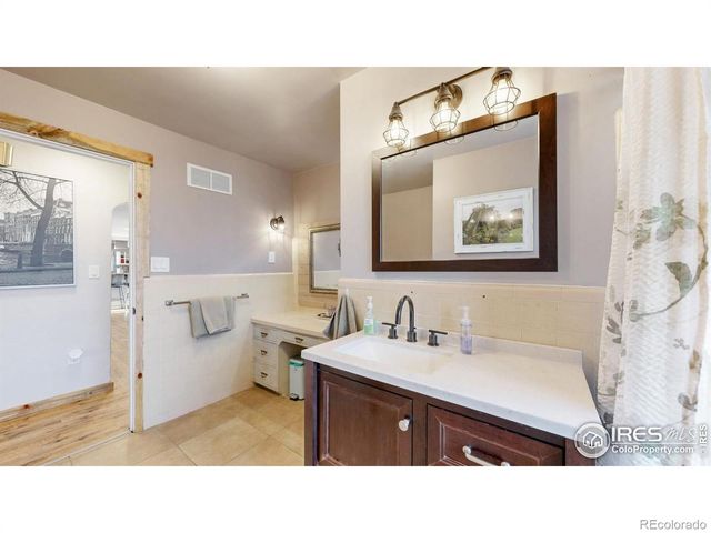 1120 W Eisenhower Boulevard, Loveland, CO 80537