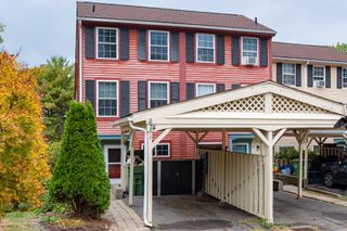 74 Rising Trail Drive 74, Middletown, CT 06457