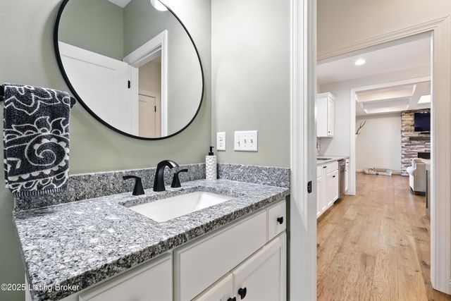 156 Remington Dr, Bardstown, KY 40004