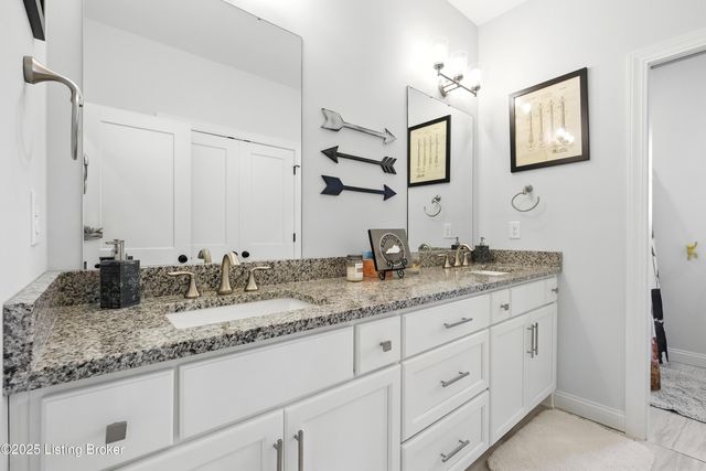 156 Remington Dr, Bardstown, KY 40004