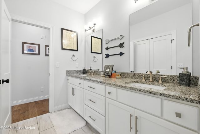 156 Remington Dr, Bardstown, KY 40004