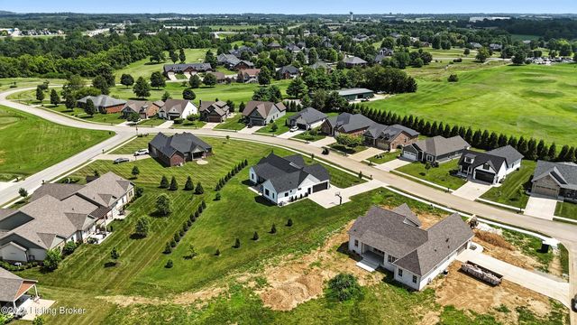156 Remington Dr, Bardstown, KY 40004