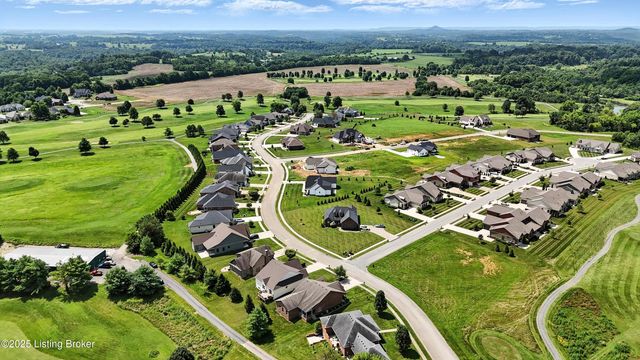 156 Remington Dr, Bardstown, KY 40004