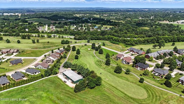 156 Remington Dr, Bardstown, KY 40004