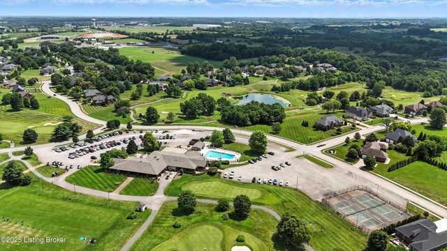 156 Remington Dr, Bardstown, KY 40004