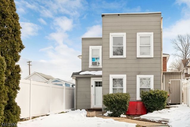 19 Entwistle Ave, Nutley Twp., NJ 07110