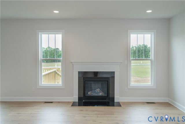 16825 Creek Parke Dr, Moseley, VA 23120