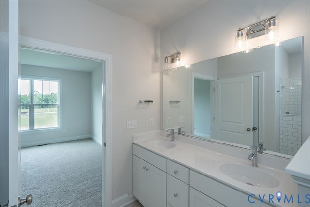 16825 Creek Parke Dr, Moseley, VA 23120