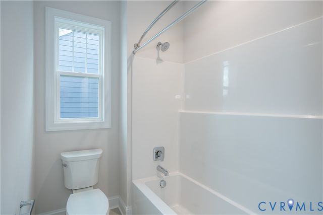 16825 Creek Parke Dr, Moseley, VA 23120