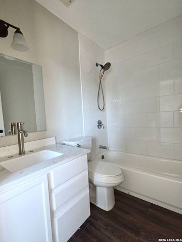 8947 Seacliff St., San Antonio, TX 78242