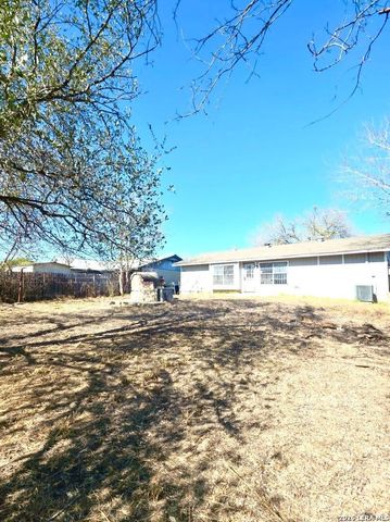 8947 Seacliff St., San Antonio, TX 78242