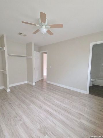 8947 Seacliff St., San Antonio, TX 78242