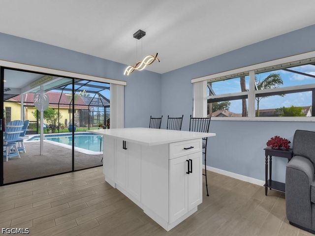 28372 Verde LN, Bonita Springs, FL 34135