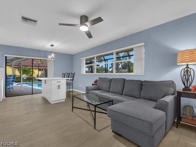 28372 Verde LN, Bonita Springs, FL 34135