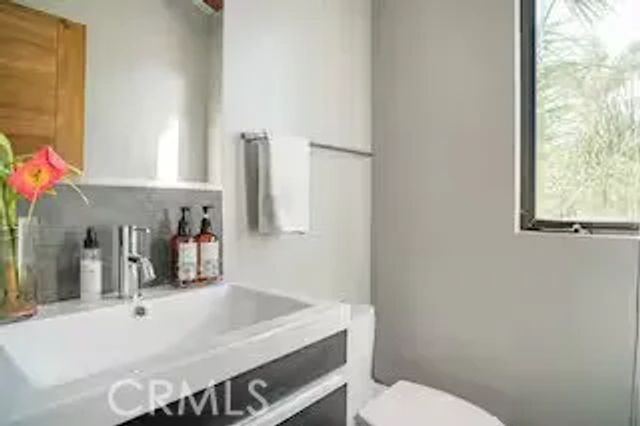 1148 W 2nd, San Pedro, CA 90731