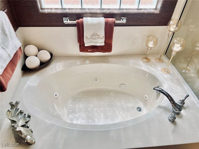 2192 Canyonville Drive, Henderson, NV 89044