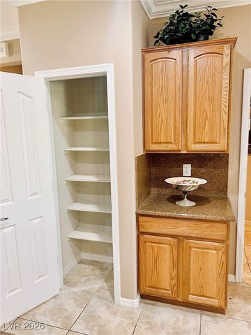 2192 Canyonville Drive, Henderson, NV 89044