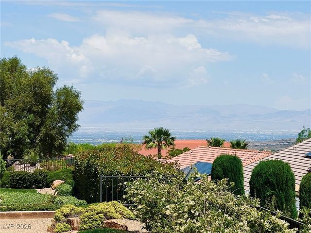 2192 Canyonville Drive, Henderson, NV 89044