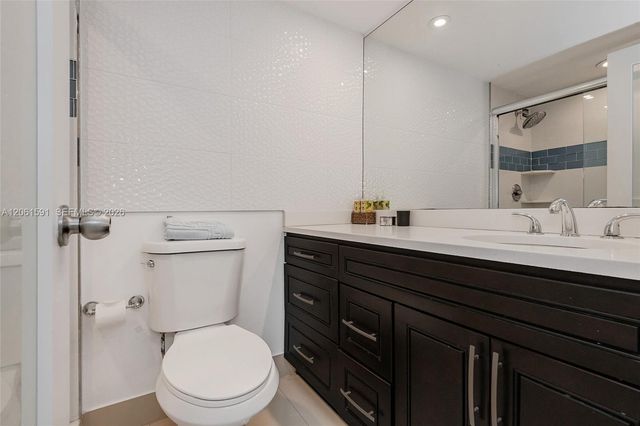 1000 West Ave 1220, Miami Beach, FL 33139