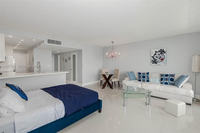 1000 West Ave 1220, Miami Beach, FL 33139