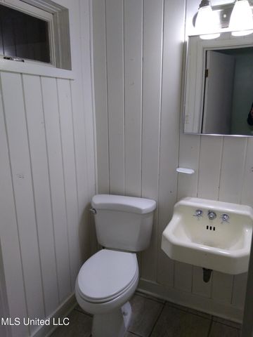 611 Magnolia Drive, Indianola, MS 38751