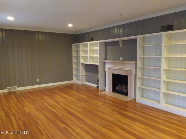 611 Magnolia Drive, Indianola, MS 38751