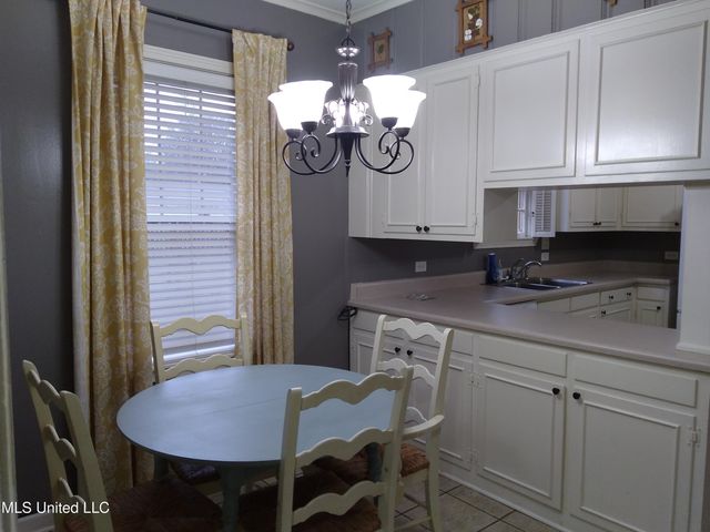 611 Magnolia Drive, Indianola, MS 38751