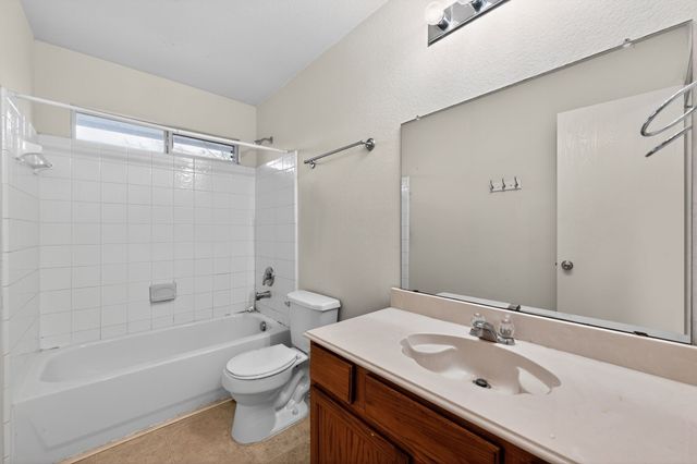 8618 Scooner Street, Rowlett, TX 75089