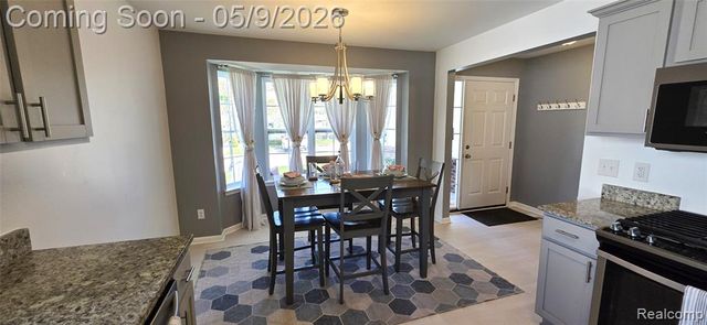 814 Nelsons Ridge Drive, Howell, MI 48843