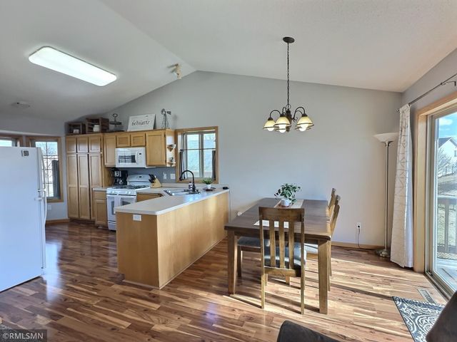 9873 Park Place Drive, Monticello, MN 55362