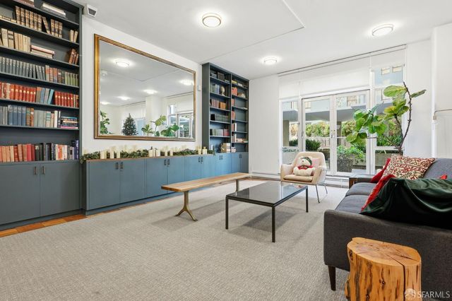 1001 Pine Street 906, San Francisco, CA 94109