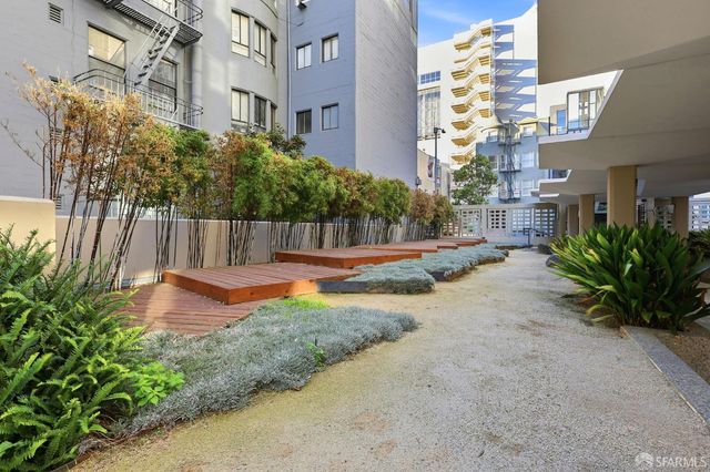 1001 Pine Street 906, San Francisco, CA 94109