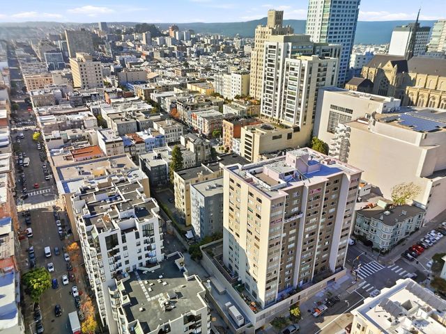 1001 Pine Street 906, San Francisco, CA 94109