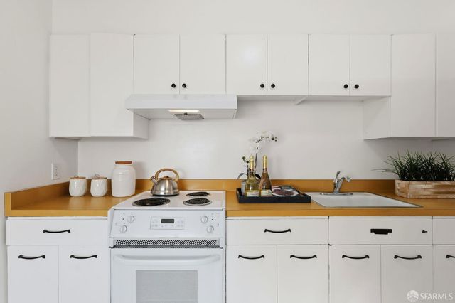 1001 Pine Street 906, San Francisco, CA 94109