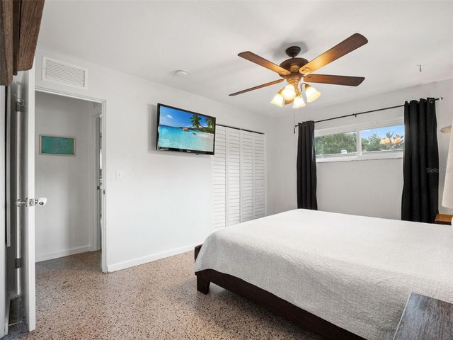 1502 DOVE DRIVE, Orlando, FL 32803