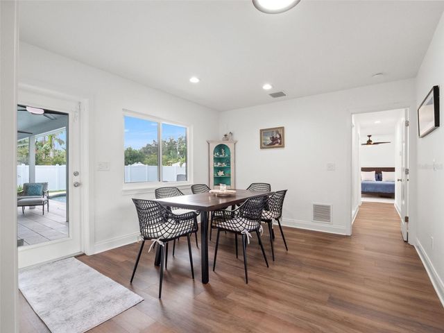 1502 DOVE DRIVE, Orlando, FL 32803