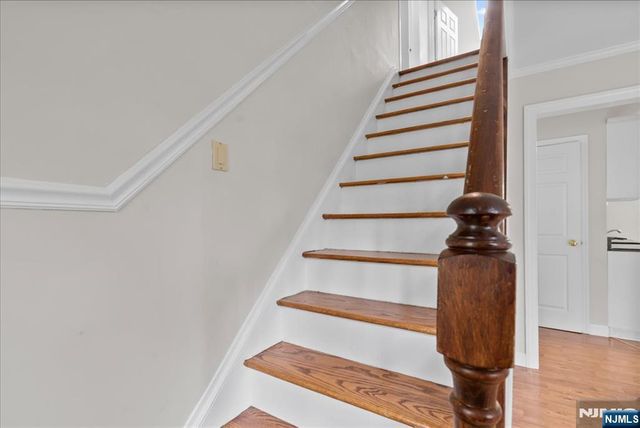 40 Hunterdon Road, West Orange, NJ 07052