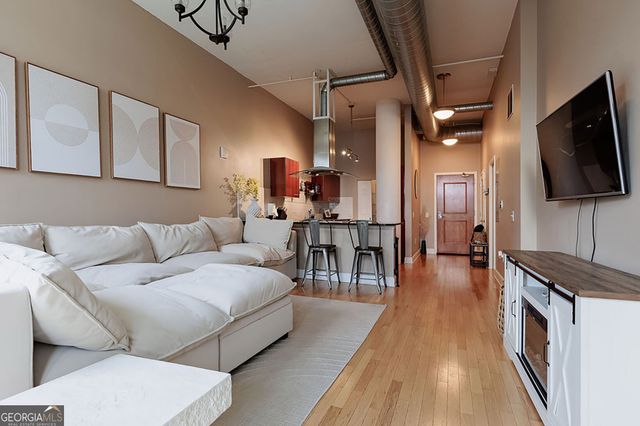 3820 Roswell Road 205, Atlanta, GA 30342