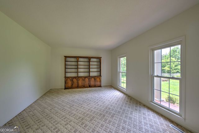 60 Inali Den Lane, Clayton, GA 30525