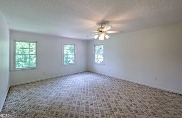 60 Inali Den Lane, Clayton, GA 30525