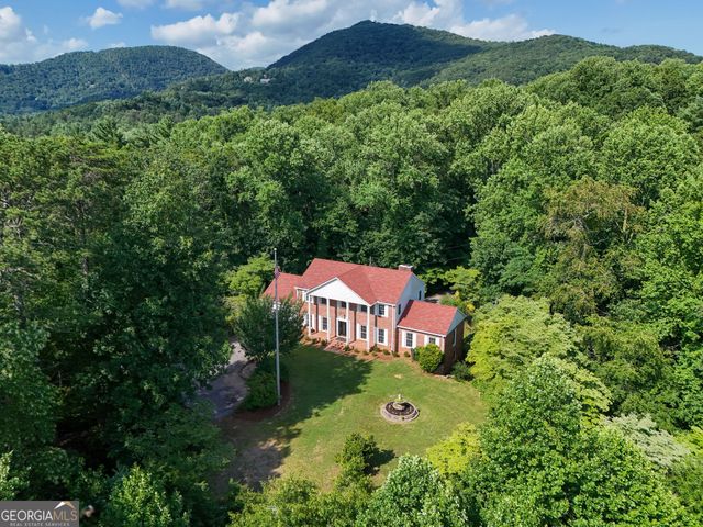 60 Inali Den Lane, Clayton, GA 30525