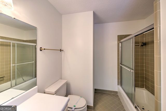 60 Inali Den Lane, Clayton, GA 30525