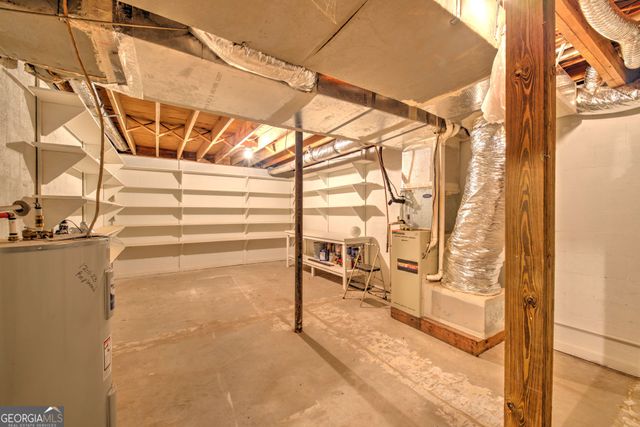 60 Inali Den Lane, Clayton, GA 30525