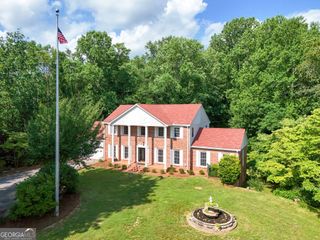 60 Inali Den Lane, Clayton, GA 30525