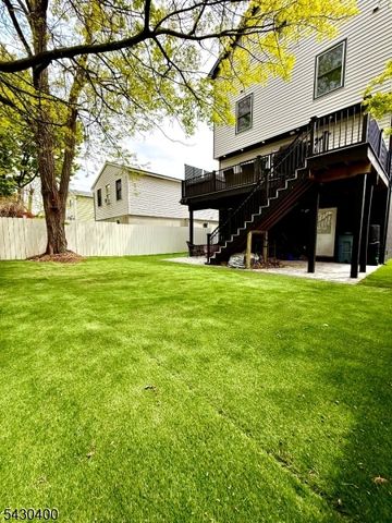 34 Waterwitch Ave, Highlands Boro, NJ 07732