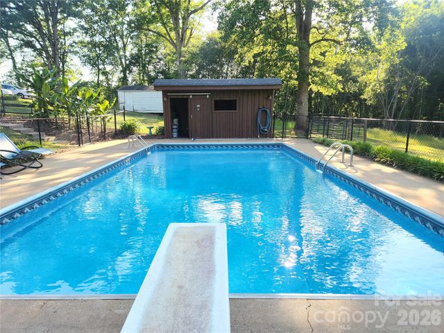 3225 Frank Drive, Shelby, NC 28150